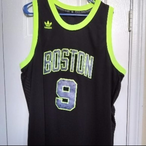 black and green celtics jersey